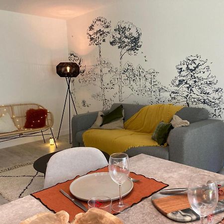 Superbe Appartement Avec Jardin Saint Charles Biarritz Exteriör bild